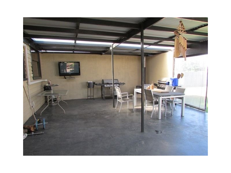 19 Devereux Street, Warracknabeal VIC 3393