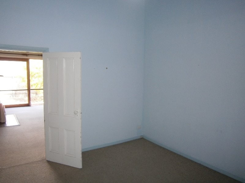 34 Campbell Street, Warracknabeal VIC 3393