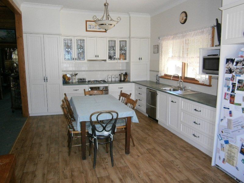 40 Woolcock Street, Warracknabeal VIC 3393