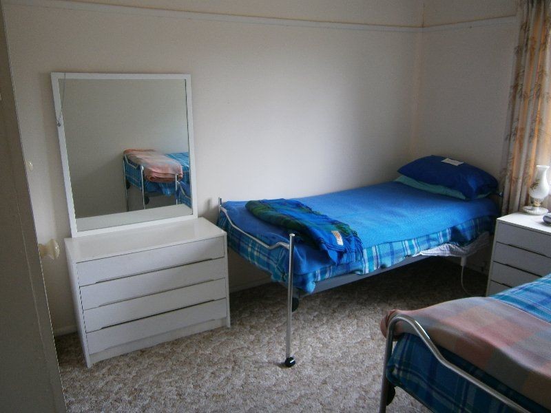 3 Tobruk Avenue, Warracknabeal VIC 3393