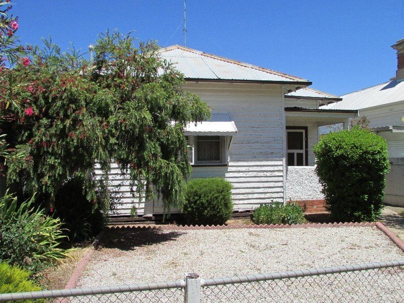 55 Woolcock Street, Warracknabeal VIC 3393