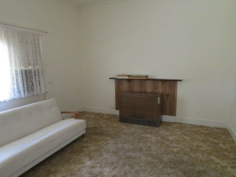 55 Woolcock Street, Warracknabeal VIC 3393