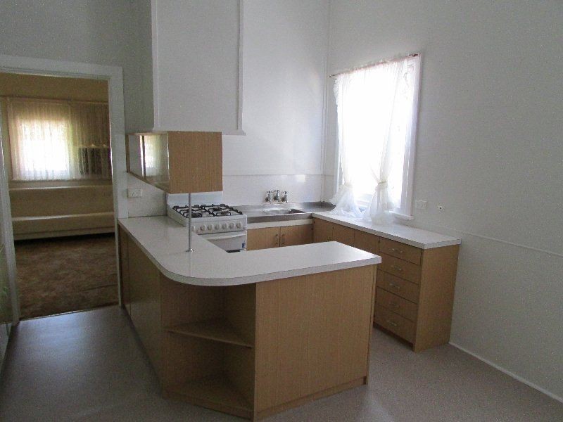 55 Woolcock Street, Warracknabeal VIC 3393