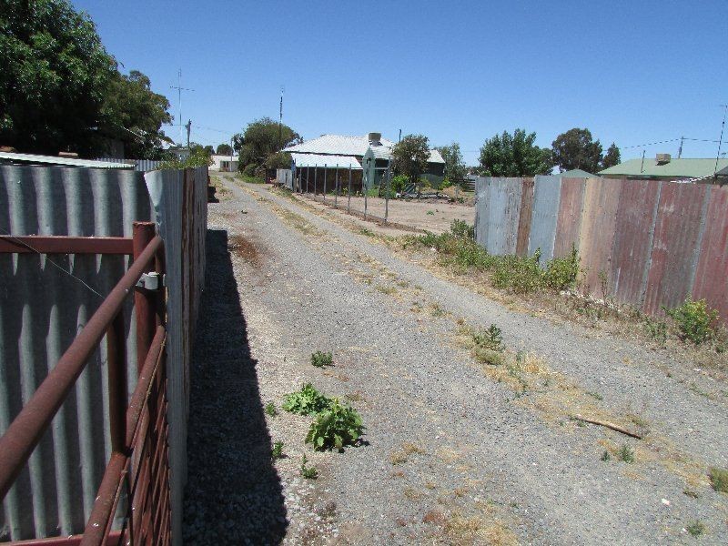 55 Woolcock Street, Warracknabeal VIC 3393