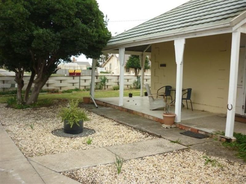 2 Livingston Street, Jeparit VIC 3423