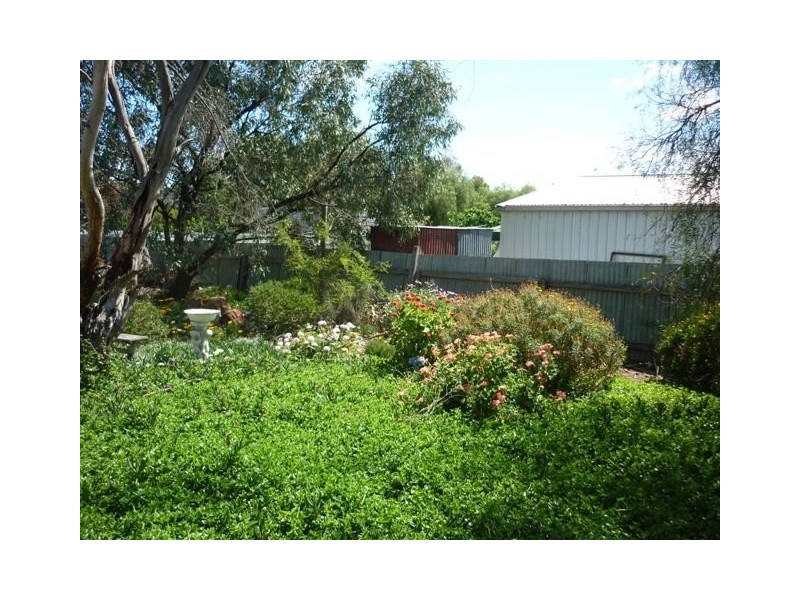 128 Main Street, Minyip VIC 3392