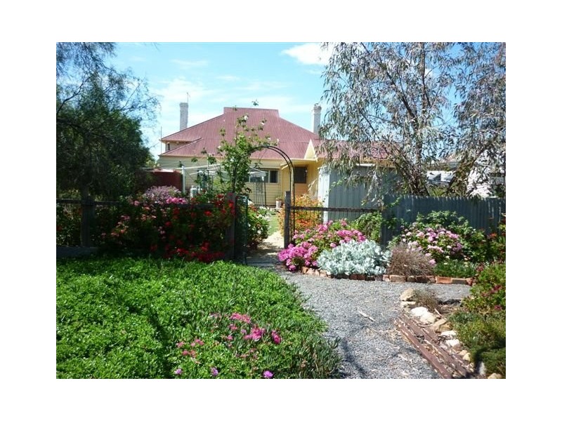 128 Main Street, Minyip VIC 3392