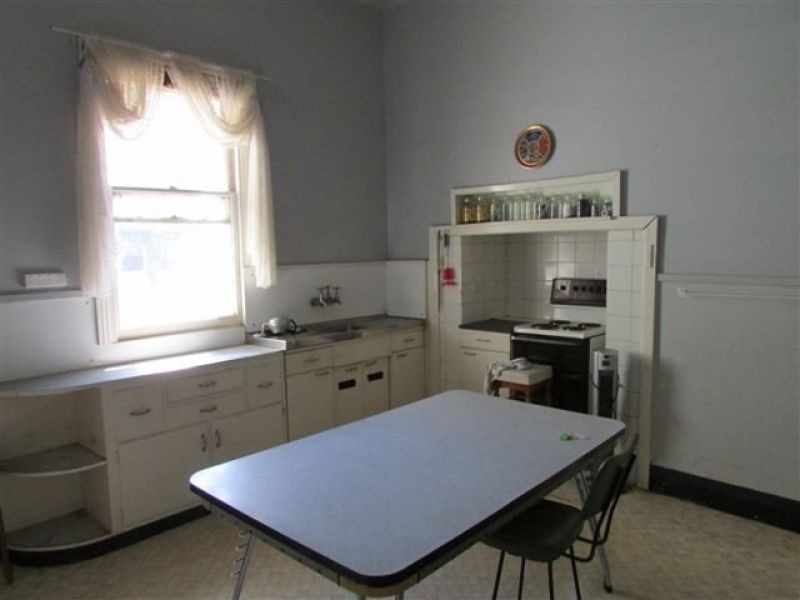 99 Main Street, Minyip VIC 3392