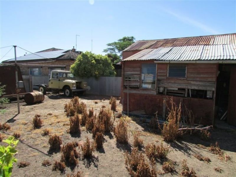 99 Main Street, Minyip VIC 3392