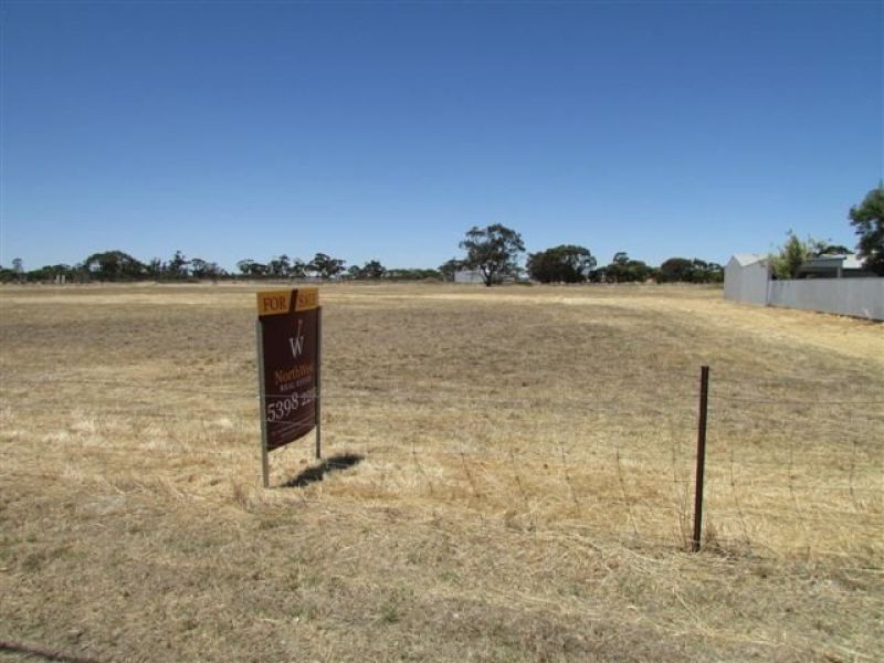 23 & 24 Clifford Street, Warracknabeal VIC 3393