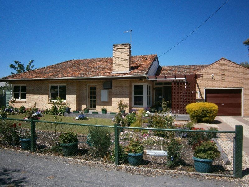 6 McLeod Street, Minyip VIC 3392