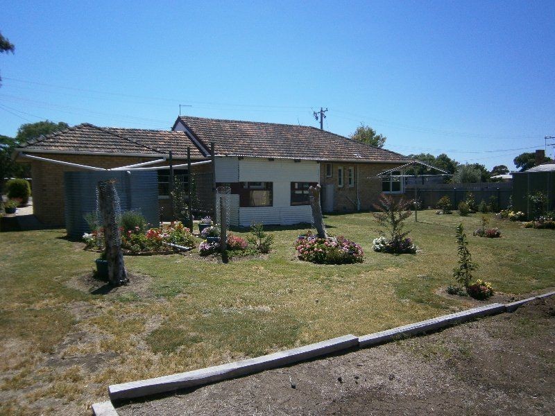 6 McLeod Street, Minyip VIC 3392