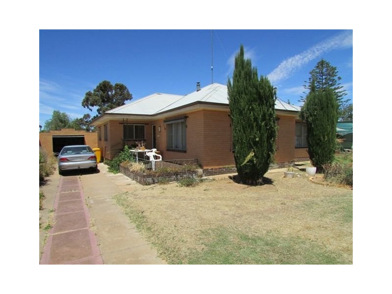 44 Church Street, Woomelang VIC 3485