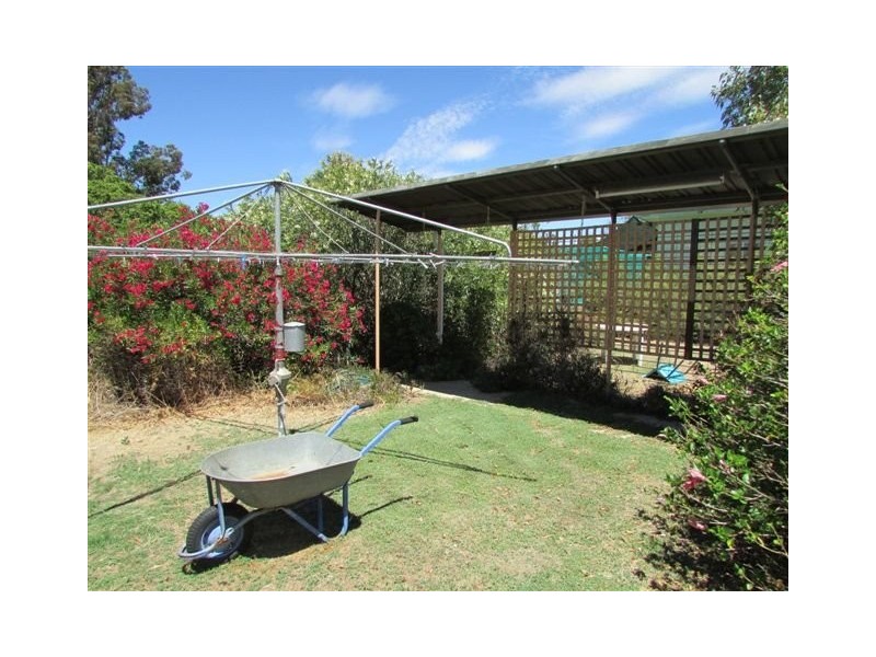 44 Church Street, Woomelang VIC 3485