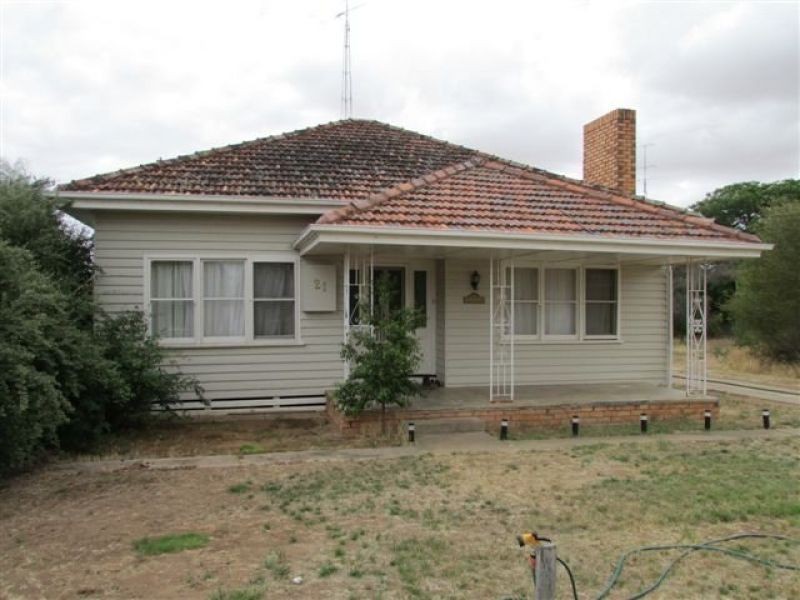 21 Gladstone Street, Beulah VIC 3395