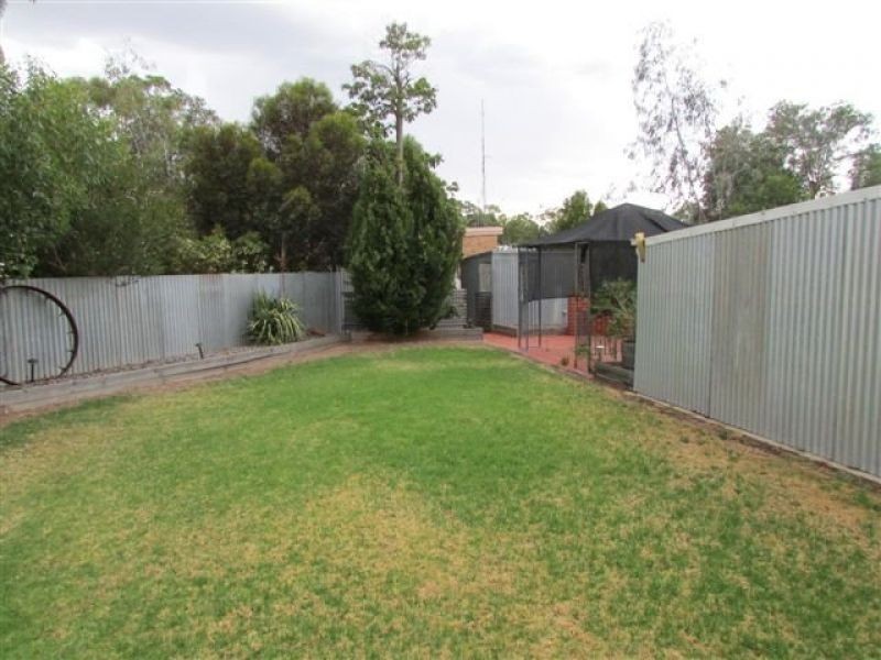 19 Kokoda Avenue, Warracknabeal VIC 3393