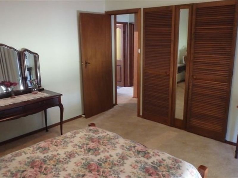 2 Symes Avenue, Warracknabeal VIC 3393