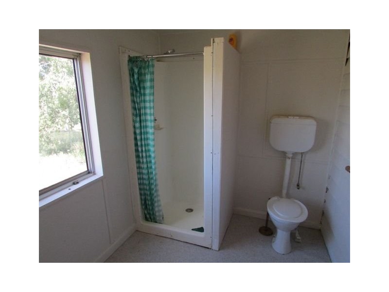 8 Myall Street, Woomelang VIC 3485