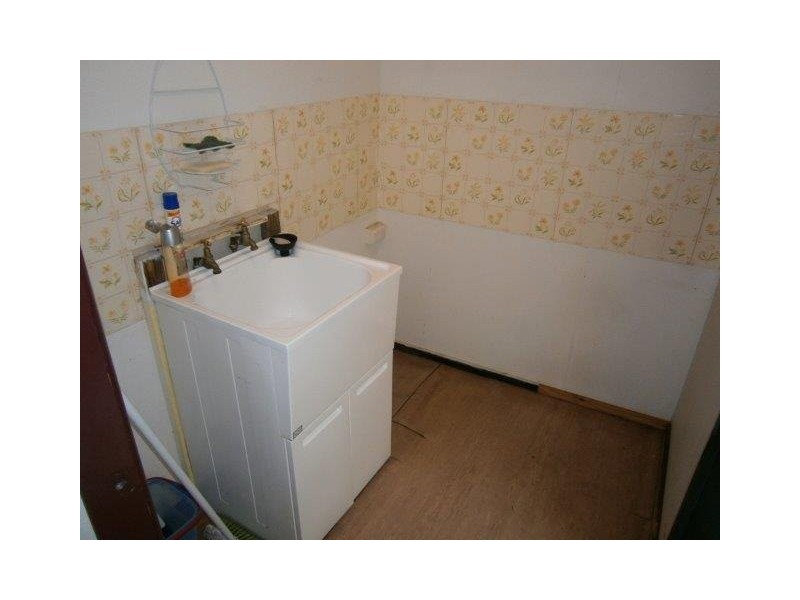 71 Woods Street, Donald VIC 3480