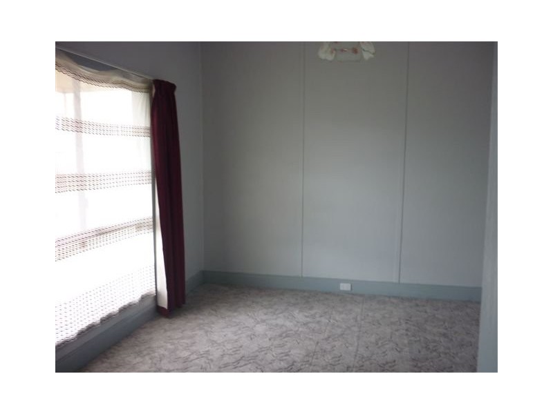 30 Walker Street, Donald VIC 3480