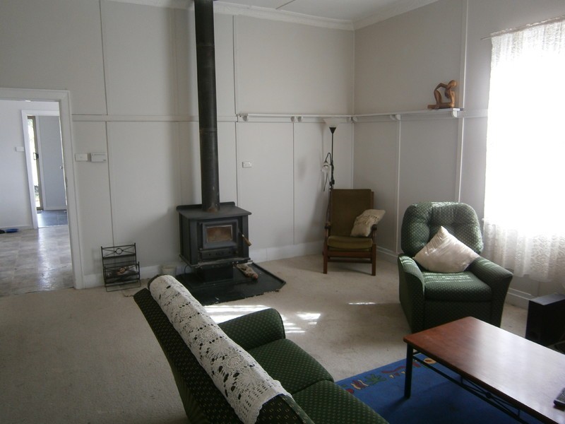 38 Anderson Street, Warracknabeal VIC 3393