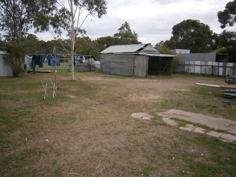 38 Anderson Street, Warracknabeal VIC 3393