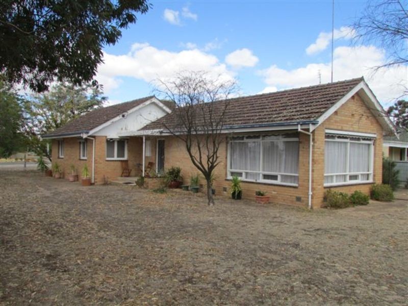 130 Anderson Street, Warracknabeal VIC 3393