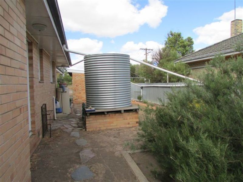 130 Anderson Street, Warracknabeal VIC 3393