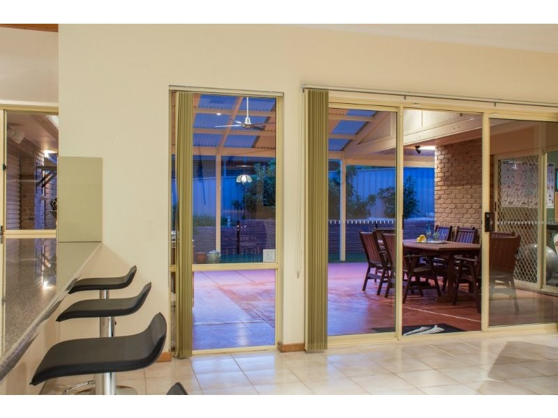 10 River Road, Port Noarlunga SA 5167