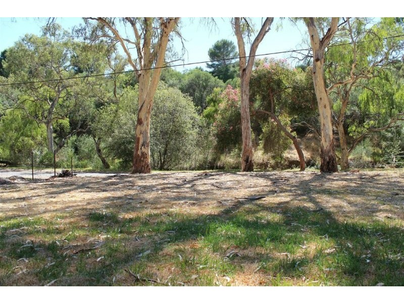 20 Cameron Avenue, Darlington SA 5047