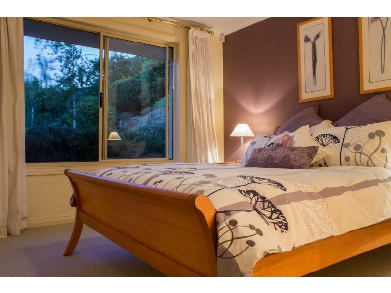 12 Annabelle Drive, Hallett Cove SA 5158