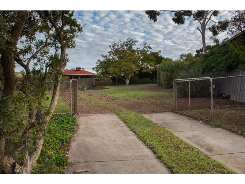 6 Ridge Court, Morphett Vale SA 5162