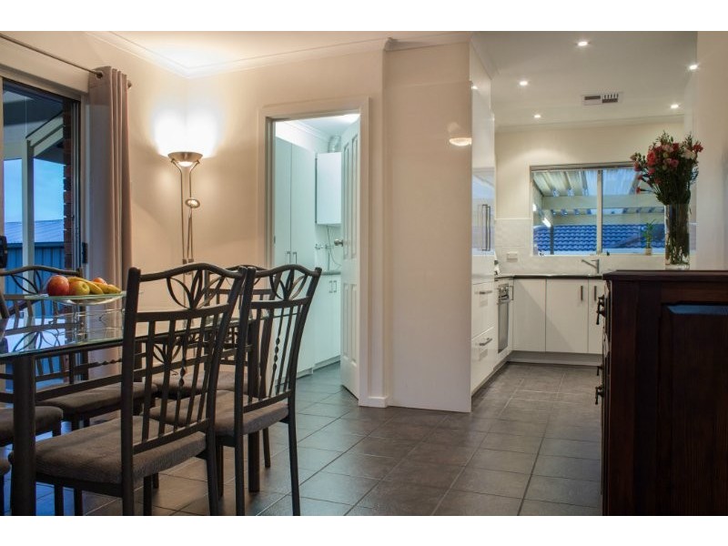 11 Ardross Crescent, Morphett Vale SA 5162