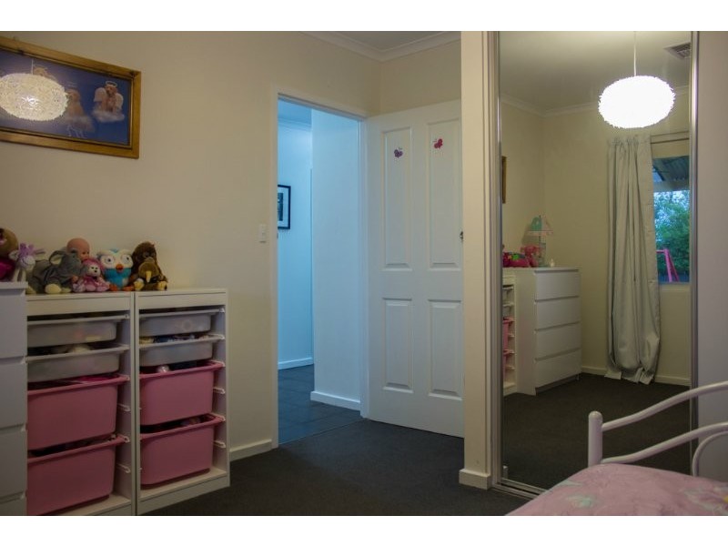 11 Ardross Crescent, Morphett Vale SA 5162