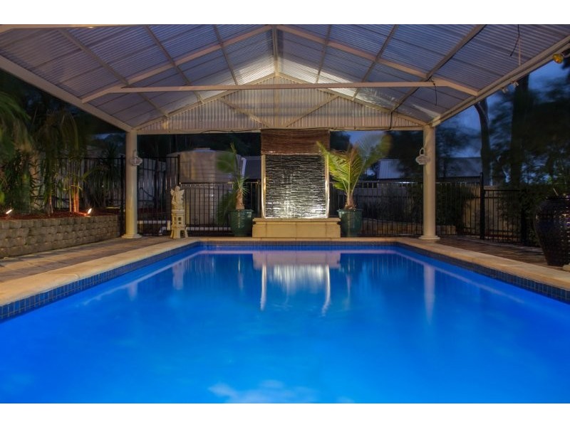 4 Redbank Close, O’halloran Hill SA 5158
