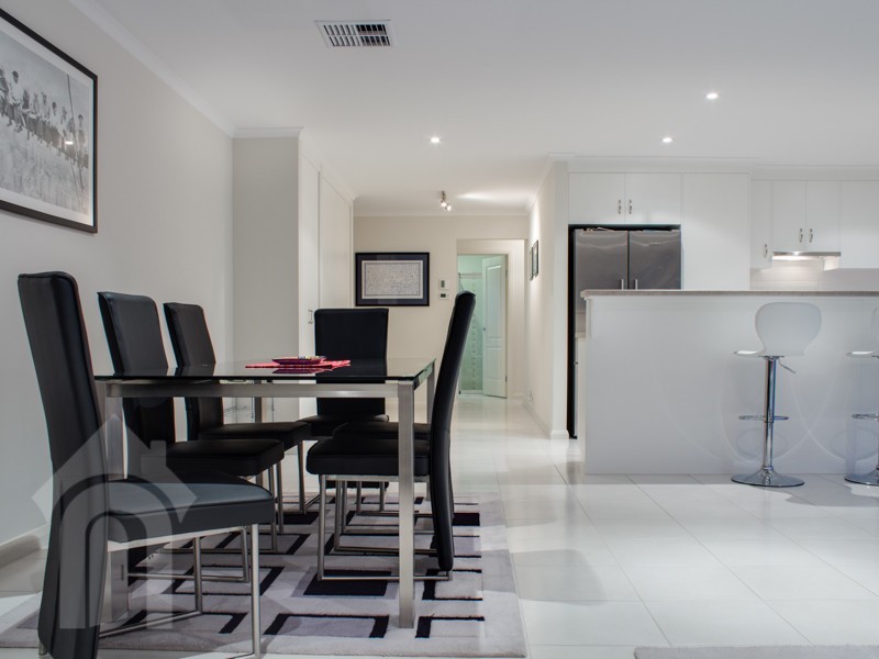 8 Elizabeth Crescent, Hallett Cove SA 5158