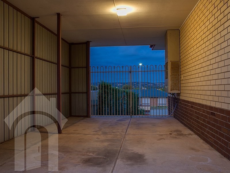 30 Glenhelen Road, Morphett Vale SA 5162