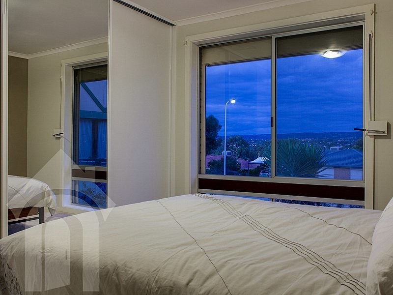 30 Glenhelen Road, Morphett Vale SA 5162