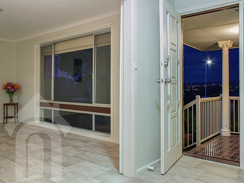 30 Glenhelen Road, Morphett Vale SA 5162