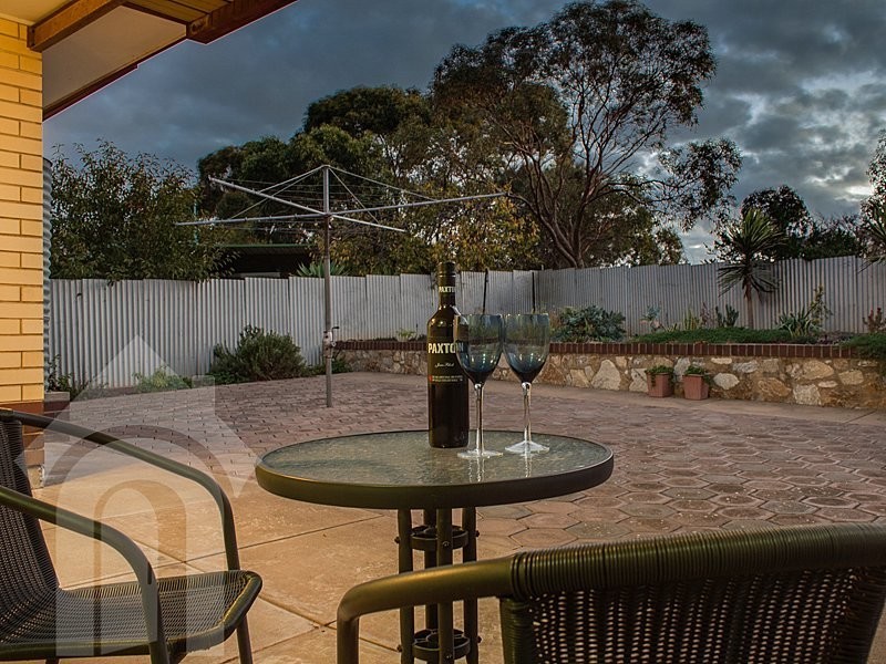 30 Glenhelen Road, Morphett Vale SA 5162