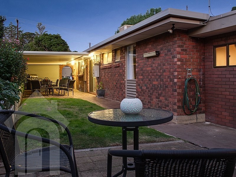 13 Clive Street, Morphett Vale SA 5162