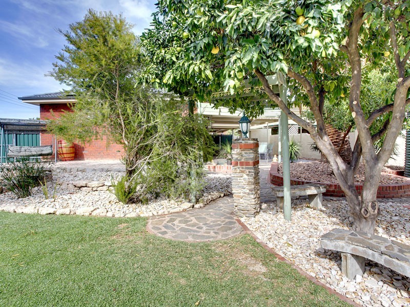 21 Ayre Street, Morphett Vale SA 5162