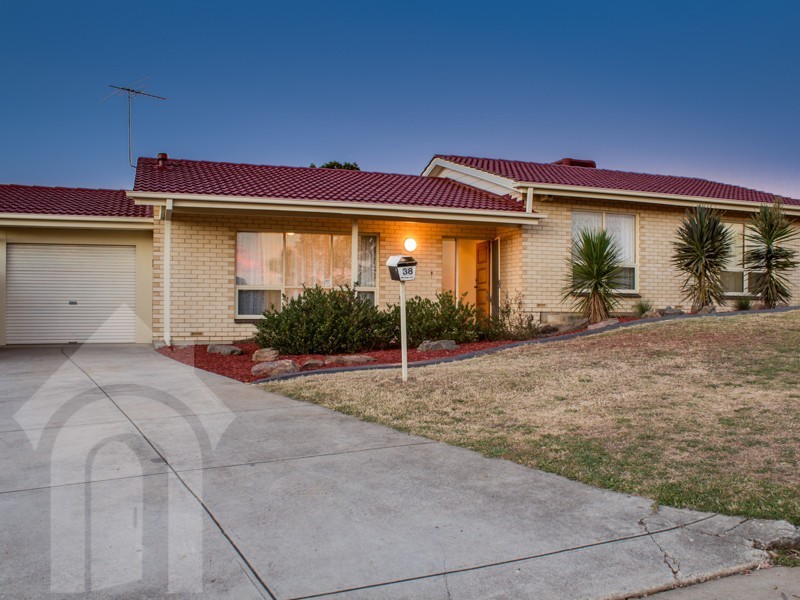 38 Braeside Avenue, Reynella East SA 5161