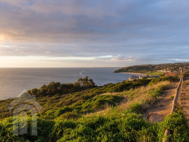 19 Petrel Close, Hallett Cove SA 5158