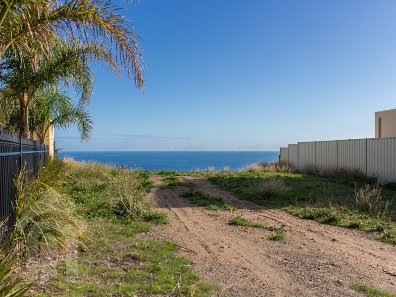 19 Petrel Close, Hallett Cove SA 5158