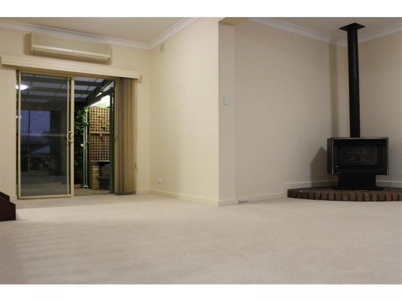 34 Burns Court, Morphett Vale SA 5162