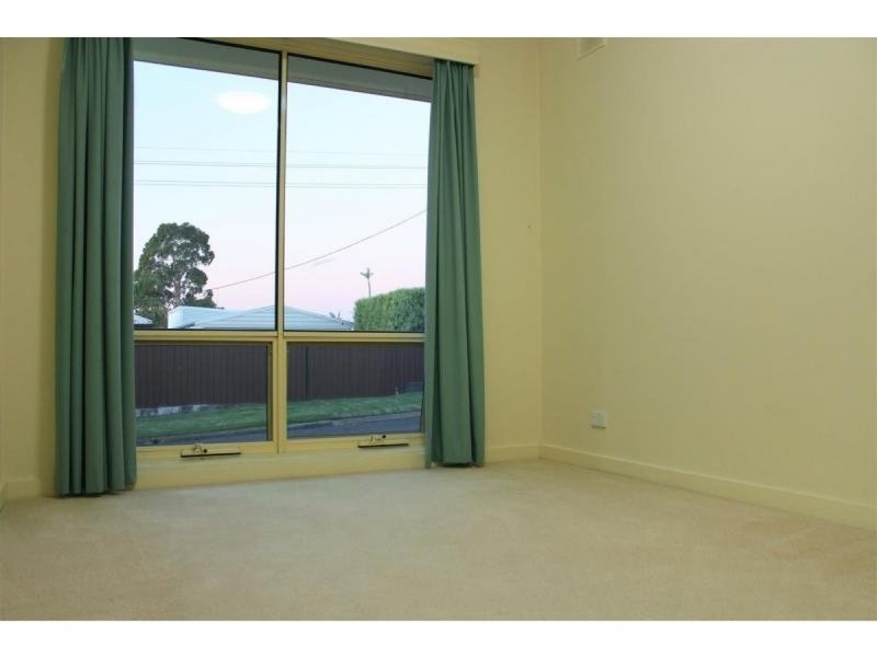 34 Burns Court, Morphett Vale SA 5162