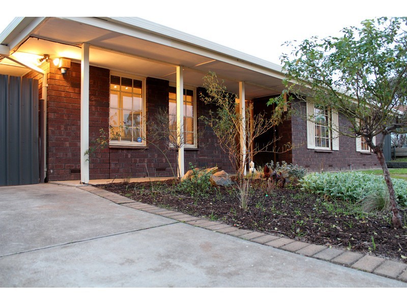 28 Horn Drive, Happy Valley SA 5159