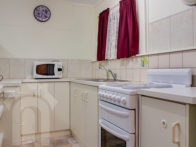 17 Rosemary Terrace, Morphett Vale SA 5162