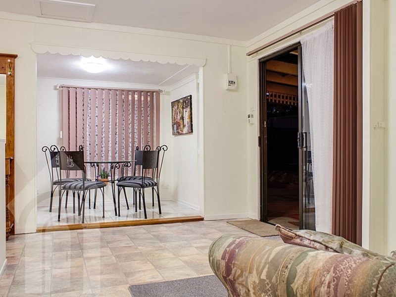 17 Rosemary Terrace, Morphett Vale SA 5162